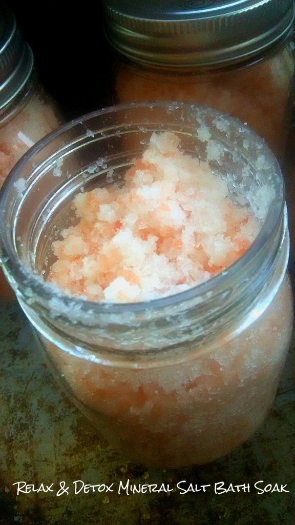 Relax & Detox Mineral Bath Soak