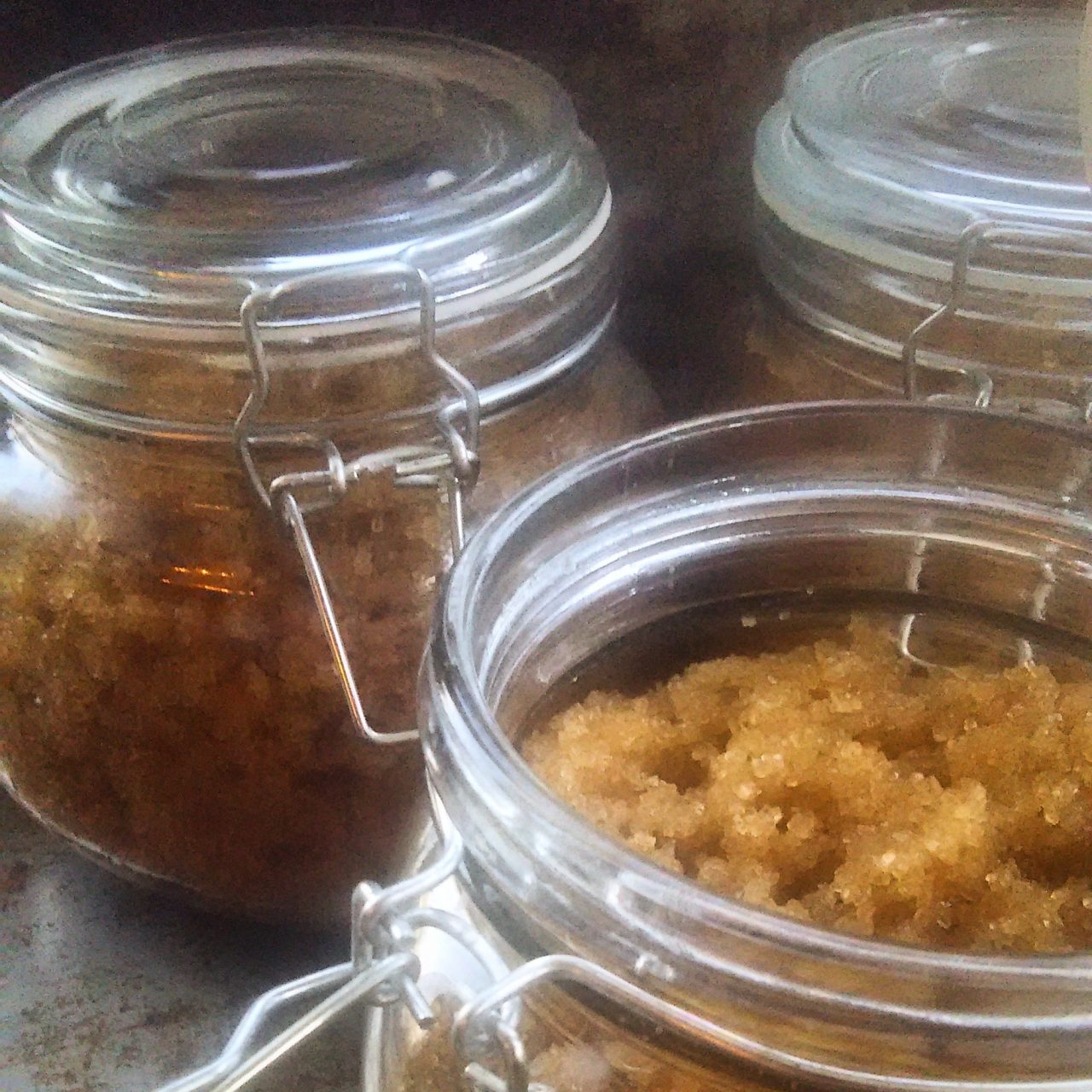cinnamon sugar body scrub